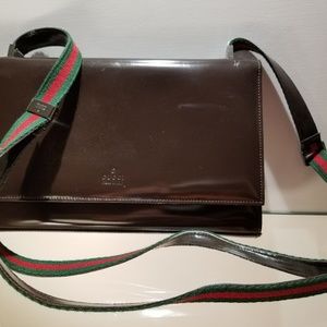 Gucci shoulder bag patent leather chocolate brown